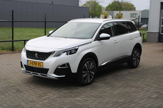 Peugeot 5008 1.2 PureTech Bl. L. Premium Led/Trekhaak/7p/Focal