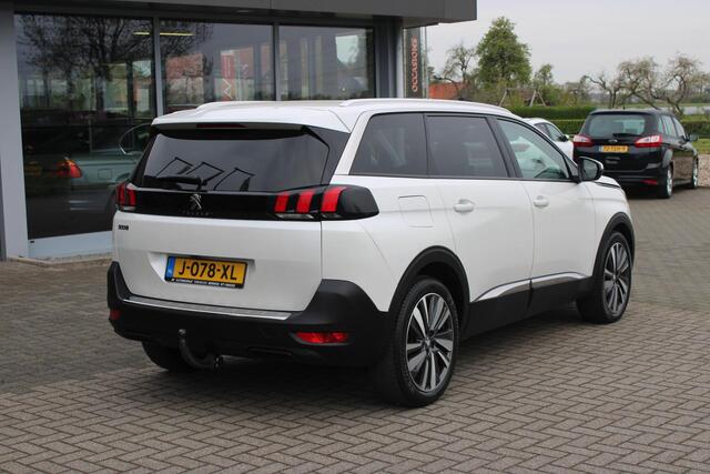 Peugeot 5008 1.2 PureTech Bl. L. Premium Led/Trekhaak/7p/Focal