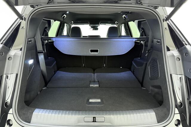 Peugeot 5008 e-5008 GT Exclusive 73 kWh | AGR, Elektrisch Verstelbare, Verwarmd en Massage stoelen l Matrix LED l Panoramic scherm 21inch l 360 Vision camera's l DAB+ l Wireless Apple Carplay & Android Auto l Alcantara bekleding