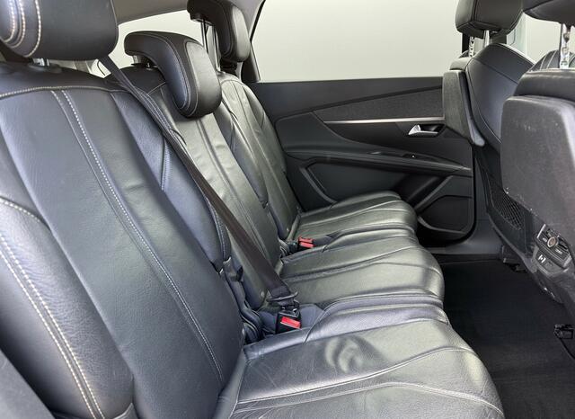 Peugeot 5008 130pk PT Premium 7p., Camera | Trekhaak | 19inch