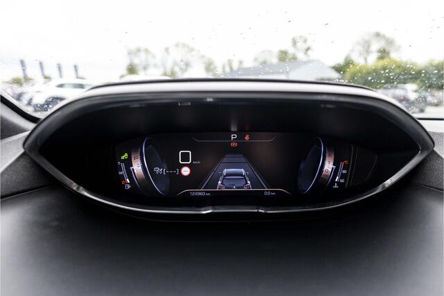 Peugeot 5008 1.6 e-THP GT-Line | Pano | Focal | ACC