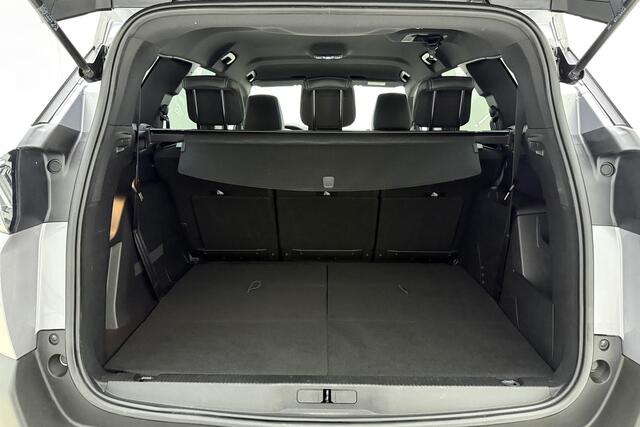 Peugeot 5008 1.2 Hybrid 136 Allure Pack Business | Automaat | Achteruitrijcamera | Apple carplay | Dode hoek detectie | Navigatie systeem full map