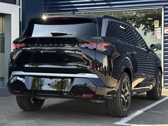 Peugeot 5008 e-5008 GT 73 kWh | Trekhaak | Parkeercamera/-sensoren | Elektrische kofferklep | Keyless Entry/Start | Stoelverwarming/-massage | Alcantara | Elektrische stoelen met geheugen | Climate Control |