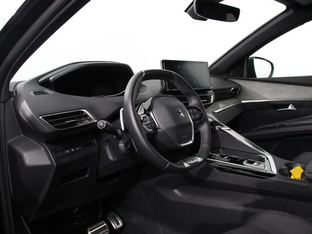 Peugeot 5008 1.2 PureTech 130pk Automaat GT Climate control Adaptive cruise control Achteruitrijd camera Verwarmde voorstoelen Keyless Navigatie LED Apple Carplay/ Android Auto