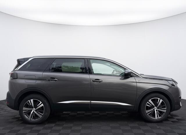 Peugeot 5008 130pk PT Road Trip 7p., Camera | Navi & CarPlay