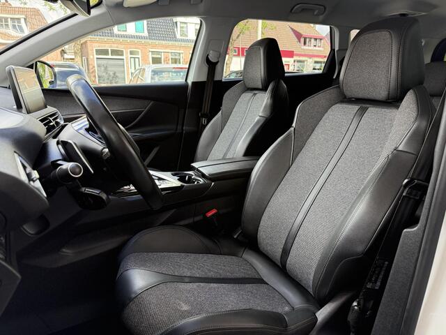 Peugeot 5008 1.2 PureTech Blue Lease Premium Avantage | Climate & Cruise Control | Elektrische Achterklep | Achteruitrijd Camera | 7-persoons |