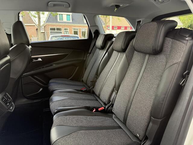 Peugeot 5008 1.2 PureTech Blue Lease Premium Avantage | Climate & Cruise Control | Elektrische Achterklep | Achteruitrijd Camera | 7-persoons |