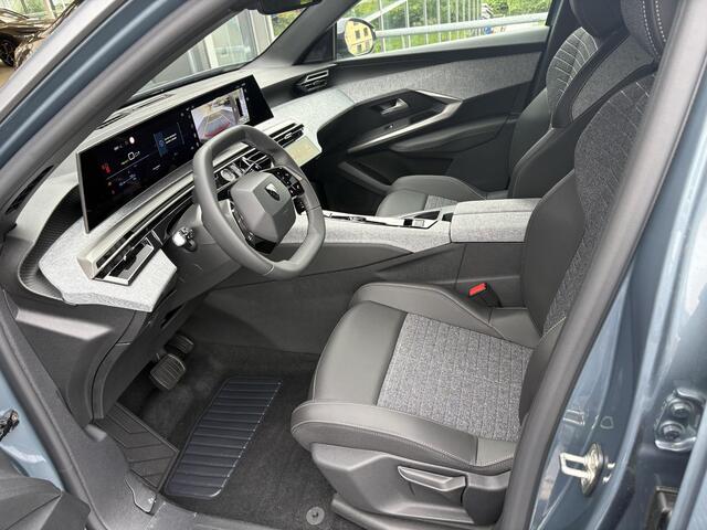 Peugeot 5008 e-5008 Allure Avantage 73 kWh | Tot 8 jaar garantie | Camera | Apple Carplay/Android Auto | 19 inch velgen