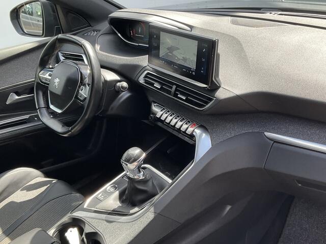 Peugeot 5008 7-Pers 1.2 131pk Pack 360°Cam Navi Trekhaak 7p.