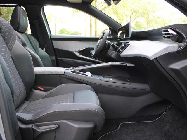 Peugeot 5008 1.2 Hybrid 145 GT Automaat | Navi / Panoramadak / Camera