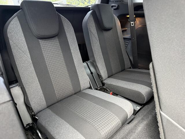 Peugeot 5008 130pk PT Active Pack Aut. 7p., Camera | Navi & CarPlay | Trekhaak