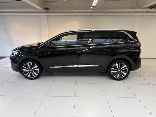 Peugeot 5008 1.2 PureTech GT-Line Avantage .