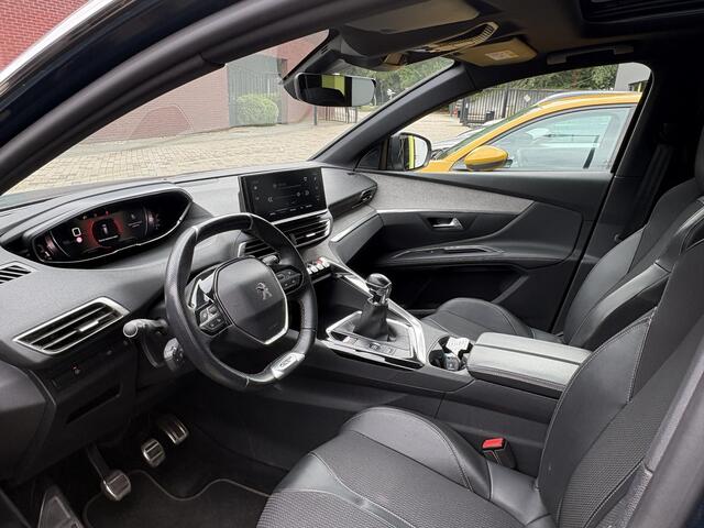 Peugeot 5008 1.2 PureTech GT-Line 7 Persoons, Panoramadak, Camera, Navigatie, LED