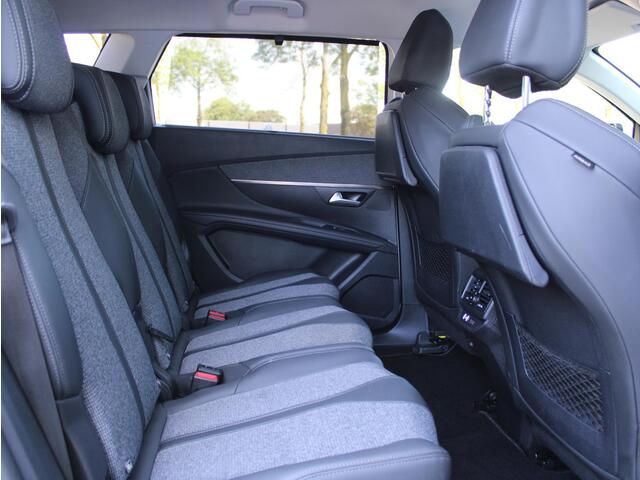 Peugeot 5008 1.2 PureTech Allure | Navi / Camera / Stoelverwarming