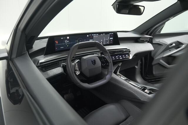 Peugeot 5008 1.2 Hybrid 136 Allure 7p | 7 Zitplaatsen | Camera | Stoelverwarming | Navigatie