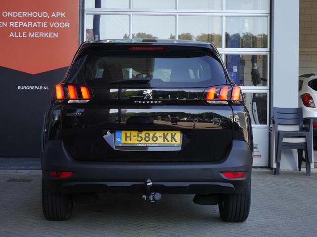 Peugeot 5008 1.2 PureTech Active | Automaat | Trekhaak | 7 zits | Achteruitrijcamera | Parkeersensoren voor | Apple carplay | Climate control | Cruise control |