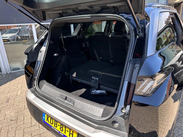 Peugeot 5008 1.2 HYBRID 145 ALLURE