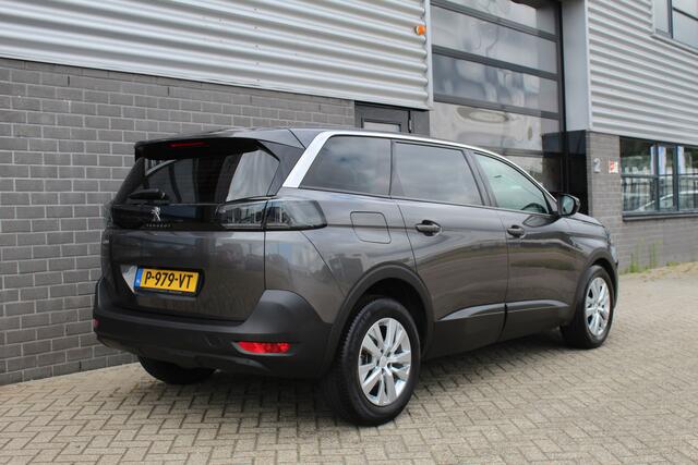 Peugeot 5008 1.2 PureTech Active Pack Business / 7 Persoons / Carplay / N.A.P.