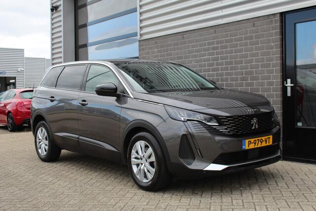 Peugeot 5008 1.2 PureTech Active Pack Business / 7 Persoons / Carplay / N.A.P.