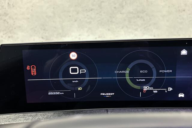 Peugeot 5008 1.2 Hybrid 145 Allure 7p | Camera | LED koplampen | Navigatie