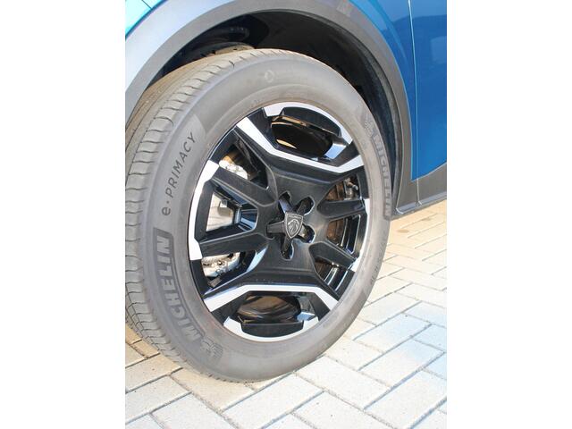 Peugeot 5008 1.6 Plug-in Hybrid 195 Allure 7p Navigatie, Achteruitrijcamera,Stoel & Stuurwielverwarming, Apple Carplay, Android Auto