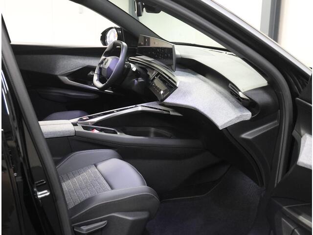 Peugeot 5008 1.2 Hybrid 145PK Allure | 1ste eigenaar | Camera | AppleCarPlay/AndroidAuto | Cruise Control | Climate Control | Camera | 7 PERSOONS! | Navigatie | Isofix | Parkeersensoren | FULL LED | Privacy Glass |