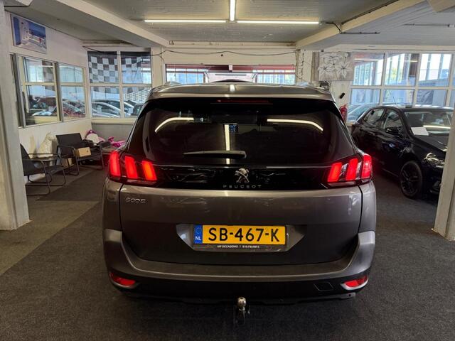 Peugeot 5008 1.2 PT BL. Executive 7persoons*NAVI*2018