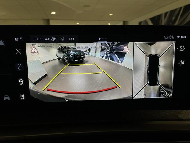 Peugeot 5008 1.2 Hybrid 145 Allure | AUTOMAAT | Navigatie | 360 camera | Draadloze telefoonlader | Keyless entry | Dodehoek detectie