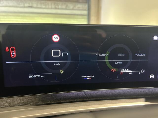 Peugeot 5008 1.2 Hybrid 145 GT 7p