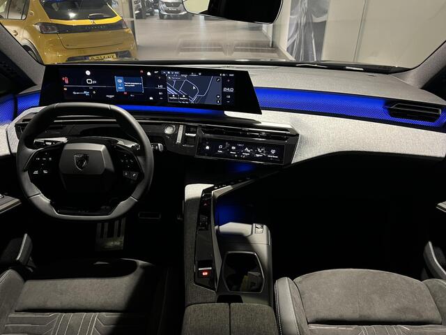 Peugeot 5008 e-5008 GT Avantage 73 kWh | AUTOMAAT UIT VOORRAAD LEVERBAAR | NOG 17% BIJTELLING !!! | SNEL RIJDEN |