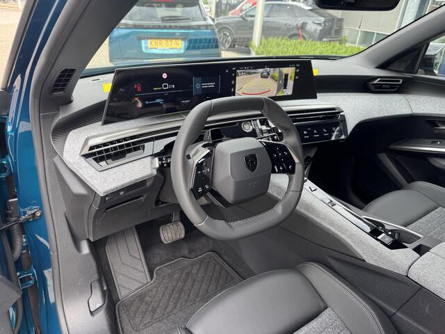 Peugeot 5008 e-5008 Allure Long Range 97 kWh 7p