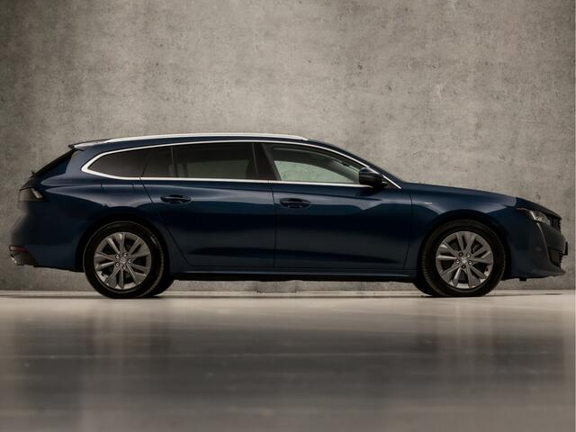 Peugeot 508 SW 1.6 HYbrid Deluxe Sport 225Pk Automaat (APPLE CARPLAY, GROOT NAVI, 360 CAMERA, LEDER, ADAPTIVE CRUISE, SPORTSTOELEN, ELEK ACHTERKLEP, GETINT GLAS, KEYLESS, NIEUWSTAAT)