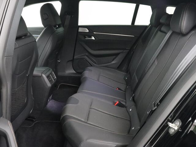 Peugeot 508 1.6 HYbrid GT Line | Trekhaak | Adaptive cruise | FOCAL Sound | Camera | Carplay | Half leder | Keyless | Full LED | Navigatie | Parkeerhulp | Climate control | PHEV | Plug In