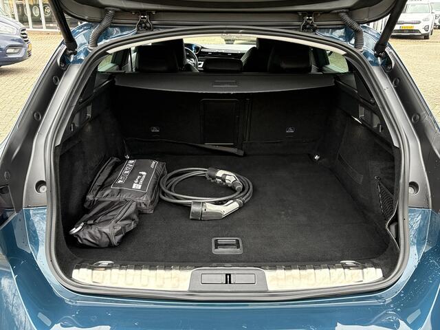 Peugeot 508 SW 1.6 HYbrid Blue Lease Allure PHEV | Stoelverwarming | Trekhaak | Adaptive cruise control | Camera