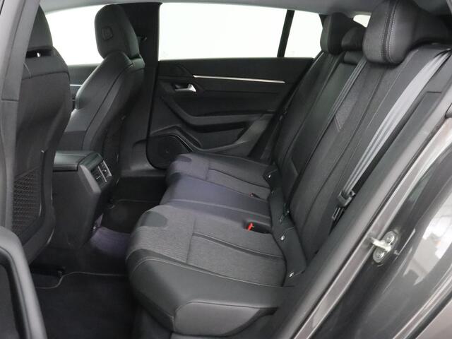 Peugeot 508 1.6 HYbrid Allure | Trekhaak | Adaptive cruise | Half leder | Camera | Carplay | Navigatie | Sfeerverlichting | Full LED | Climate control | PHEV | Plug In