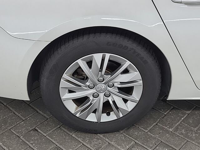 Peugeot 508 1.2 PureTech Active Pack Business 1e-Eig. & Dealer-Onderh. BOVAG-Garantie. NL-Auto.