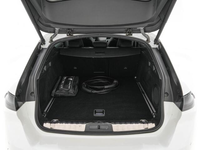 Peugeot 508 SW 1.6 HYbrid GT Pack Business (Plug-in) (INCL.BTW) Aut. *PANO | LEATHER-FABRIC | FULL-LED | ADAPTIVE-CRUISE | BLINDSPOT | DAB | DIGI-COCKPIT | HEATED-SPORTSEATS | CAMERA | NAVI-FULLMAP | SHIFTPADDLES | PRIVACY-GLASS | AMBIENT-LIGHT
