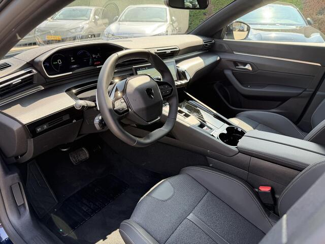 Peugeot 508 SW 1.6 HYbrid 180 PK Allure | Nieuwe Auto "Final Edition" | LED Verlichting | Navigatie | Keyless Entry | Camera | Dode Hoek Detectie | Cruise Control | Climate Control | ADAS Rijhulpsystemen | 18" Lichtmetalen Velgen | DAB+ Radio | Draadloze Apple Carpla