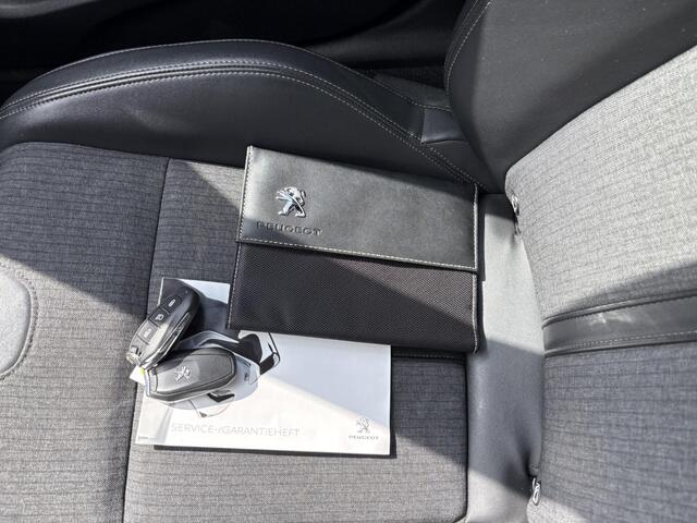Peugeot 508 SW 1.6 HYbrid Blue Lease Allure / Trekhaak 1340 kg geremd / Airco / Cruise Control / Stoelverwarming / Apple Carplay/Android Auto / Navigatie /
