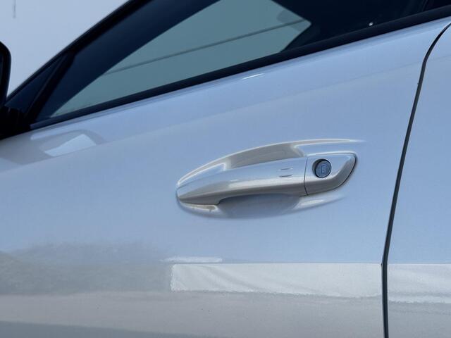Peugeot 508 1.6 HYbrid GT / Panoramadak / Adaptief Cruise Control / Elektrische Voorstoelen Met Massage&Geheugen / Dode Hoek Detectie / 360 Camera
