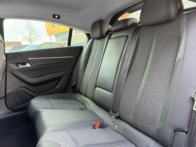 Peugeot 508 BWJ 2019 1.6 PureTech 181 PK Blue Lease Allure AUTOMAAT | TREKHAAK | HALF LEDER | FULL LED | ADAPTIVE CRUISE | KEYLESS | LANE ASSIST | 360 CAMERA | CARPLAY + ANDROID | NAVI | CLIMA | CRUISE | LMV | PDC