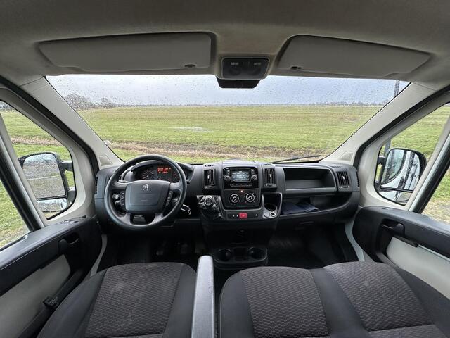 Peugeot BOXER 330 2.0HDI L1H1 DC 7 Persoons Trekhaak Dealeronderhouden