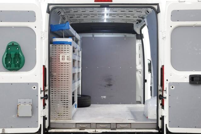 Peugeot BOXER 2.2 BlueHDi 140pk L2H2 Premium Glasresteel 260cm Hoog 11-2019