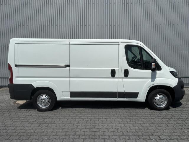 Peugeot BOXER 330 2.2 HDI L2H1 XT*A/C*HAAK*CRUISE*3P*