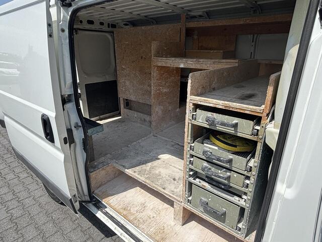 Peugeot BOXER 330 2.2 HDI L2H1 XT*A/C*HAAK*CRUISE*3P*