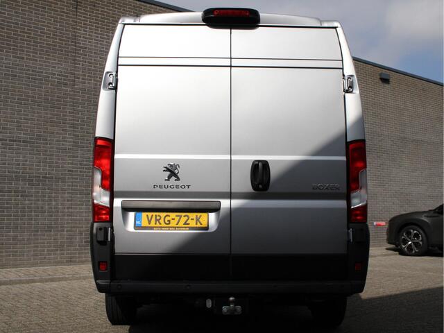 Peugeot BOXER 330 2.2 BlueHDi 140 L2H2 Asphalt CruiseControl, Trekhaak, Airco, Navigatie, Achteruitrijcamera, DAB Radio
