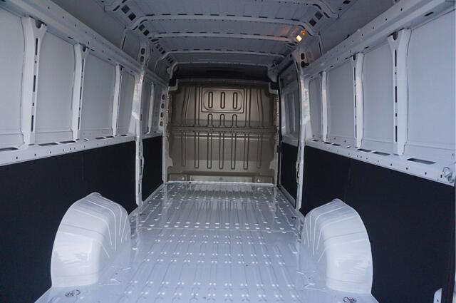 Peugeot BOXER Heavy 2.2HDI L4H2 180PK BPM VRIJ!! Cruise, Airco, Camera 3.0T Trekgewicht!! Nr. B01*