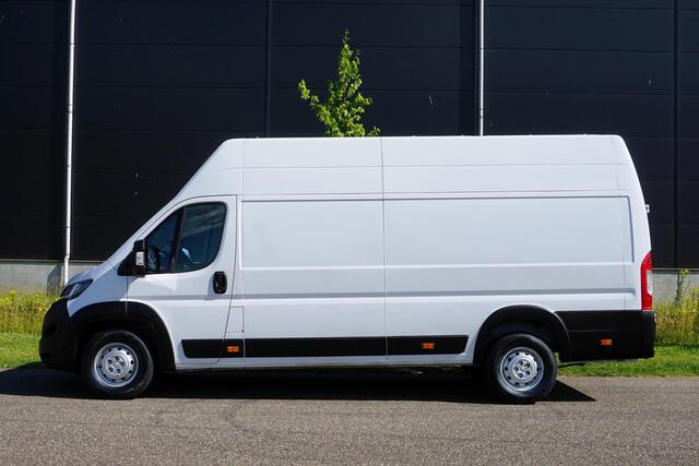 Peugeot BOXER 2.2 BlueHDi 140 L4H3 Zwaar 3.5t |Topstaat |EURO6D |1e eigenaar |Betimmering |Camera |Cruise |Navi |Climate |Lederen stuur |Carplay |Bluetooth |3500 KG |Heavy