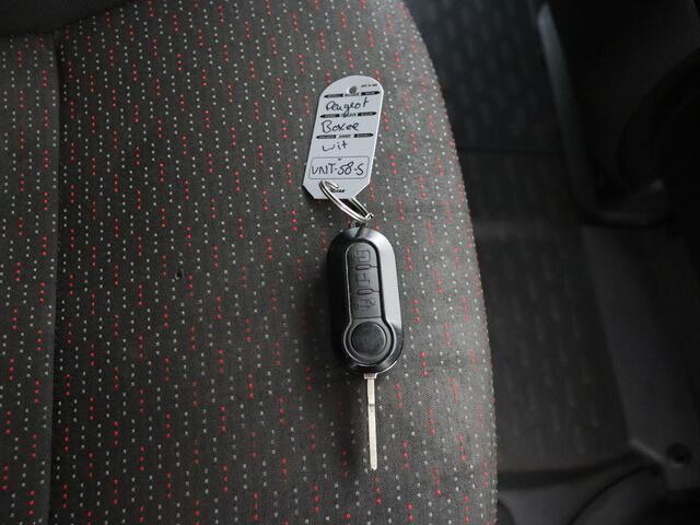 Peugeot BOXER 2.2BlueHDi 140PK L3H2 Premium | Imperiaal | Trekhaak | Airco | Cruise | Betimmering