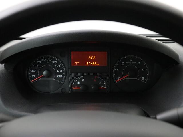 Peugeot BOXER 2.2BlueHDi 140PK L3H2 Premium | Imperiaal | Trekhaak | Airco | Cruise | Betimmering